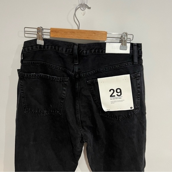 NWT Re/Done 90’s High Rise Loose Jean in Washed Black with Rips - Picture 9 of 15